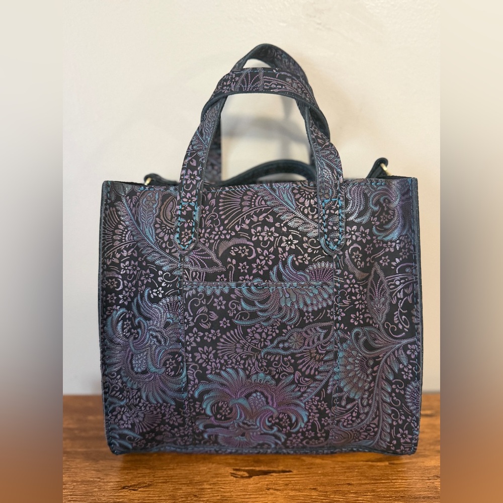 Masquerade Lola Crossbody Tote Portland Leather